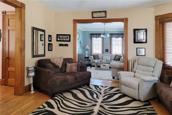 Chandelier, Interior, Living room, Wood Texture Flooring
