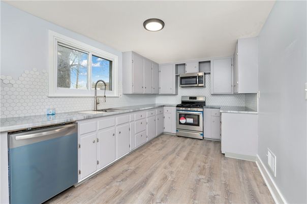 Interior, Kitchen, Stainless Steel Appliances, Wood Texture Flooring