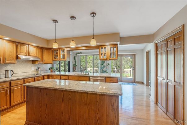 Interior, Kitchen, Pendant Lights, Recessed Lighting, Wood Texture Flooring