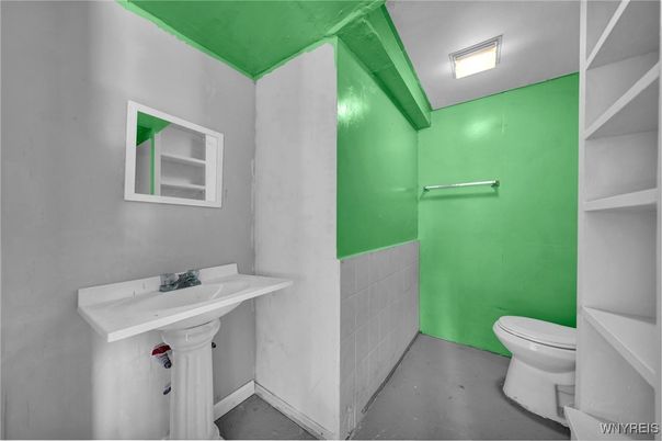 Bathroom, Interior