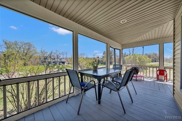 Dining room, Interior, Sun Room, Wood Texture Flooring