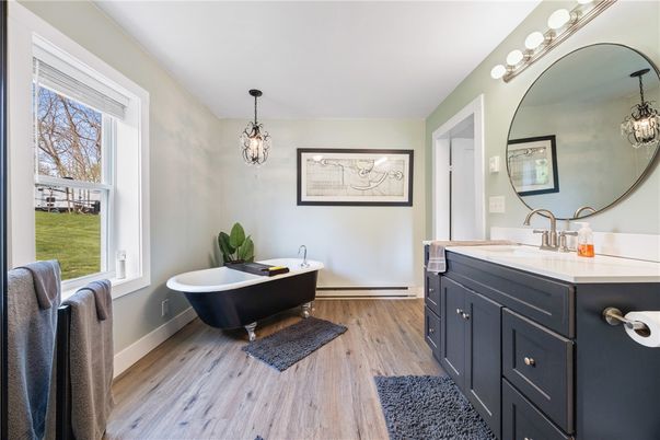 Bathroom, Dual Sink Vanities, Free Standing Baths, Interior, Pendant Lights, Wood Texture Flooring