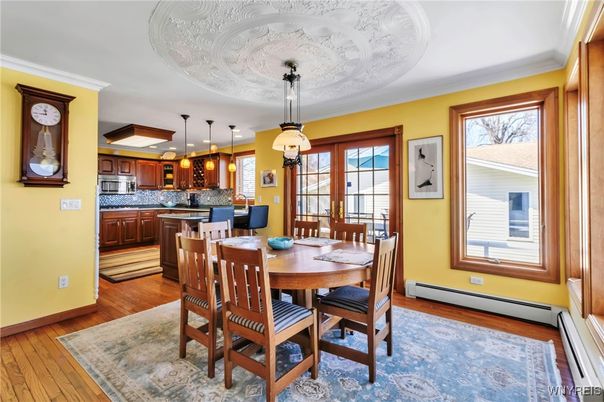 Dining room, Interior, Kitchen, Pendant Lights, Recessed Lighting, Wood Texture Flooring