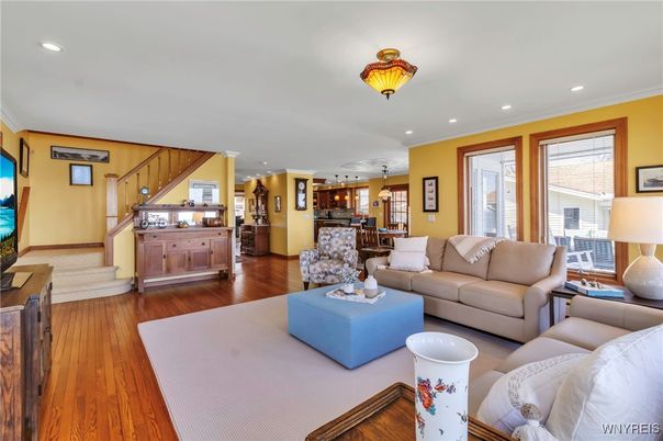 Dining room, Interior, Kitchen, Living room, Pendant Lights, Recessed Lighting, Wood Texture Flooring