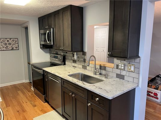 Interior, Kitchen, Wood Texture Flooring