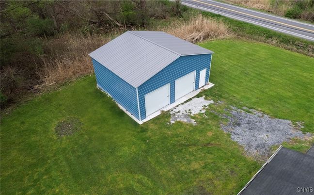 Exterior, Drone