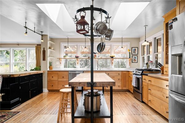 Interior, Kitchen, Pendant Lights, Wood Texture Flooring