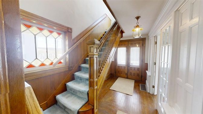Interior, Pendant Lights, Recessed Lighting, Wood Texture Flooring