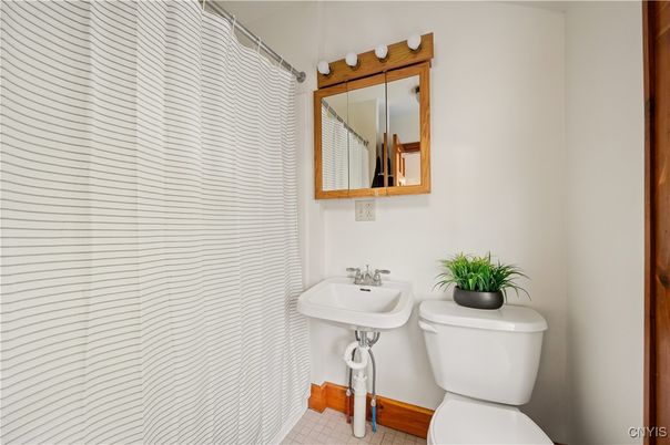 Bathroom, Interior