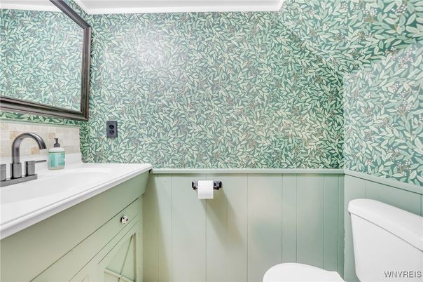 Bathroom, Interior