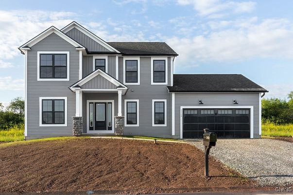 Attached, Exterior, Facade, Farmhouse