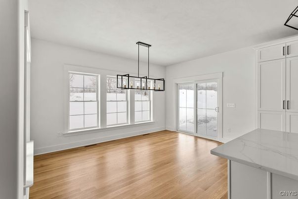 Empty room, Interior, Pendant Lights, Wood Texture Flooring