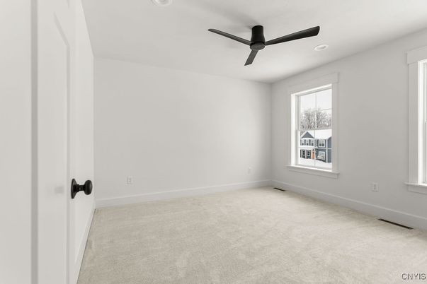 Empty room, Interior, Recessed Lighting