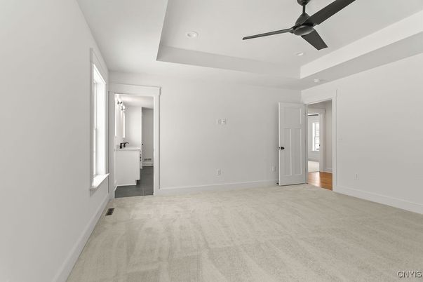 Empty room, Interior, Recessed Lighting