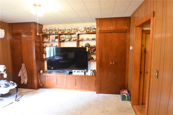Interior, Wooden Walls