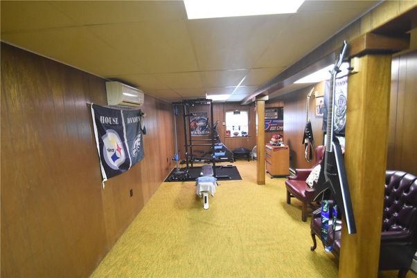Fitness Equipment, Interior, Wooden Walls