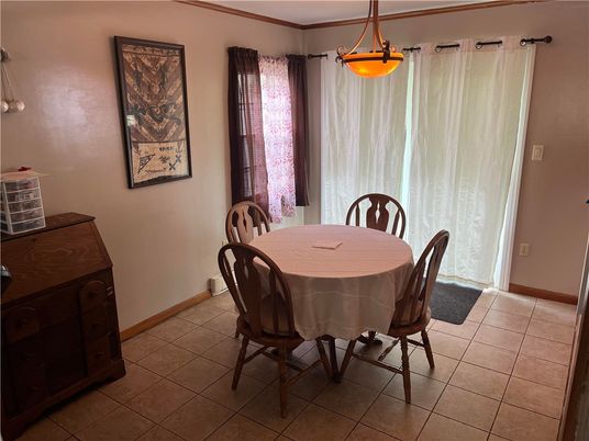 Dining room, Interior, Pendant Lights