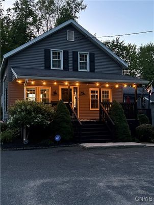 Exterior, Facade, American Craftsman