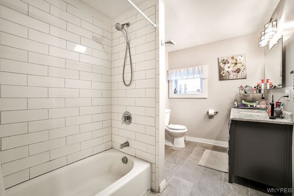 Bathroom, Interior