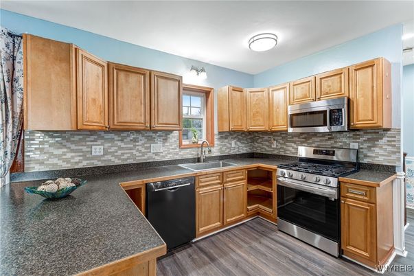 Interior, Kitchen, Stainless Steel Appliances, Wood Texture Flooring
