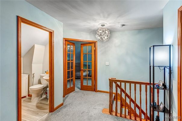 Bathroom, Interior, Pendant Lights, Wood Texture Flooring