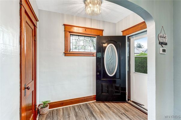 Chandelier, Interior, Wood Texture Flooring