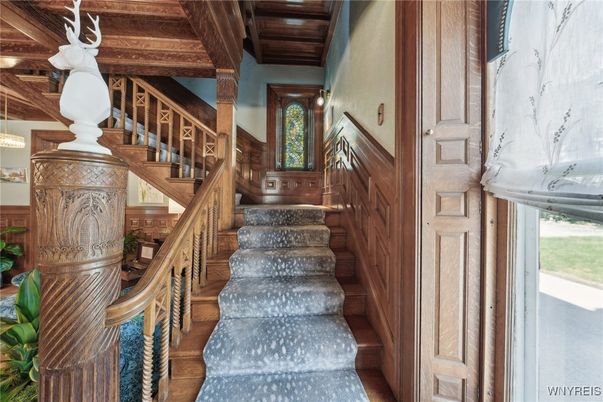 Interior, Wooden Beams, Wooden Walls