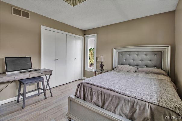 Bedroom, Home Office, Interior, Wood Texture Flooring