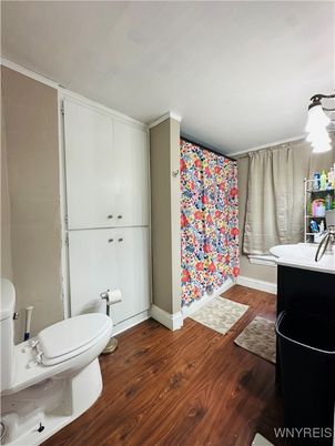Bathroom, Interior, Wood Texture Flooring