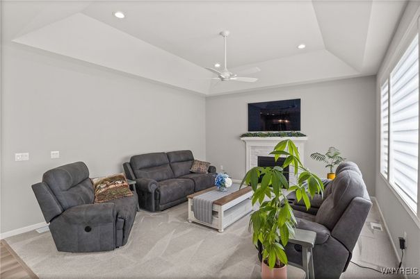 Fireplace, Interior, Living room, Recessed Lighting