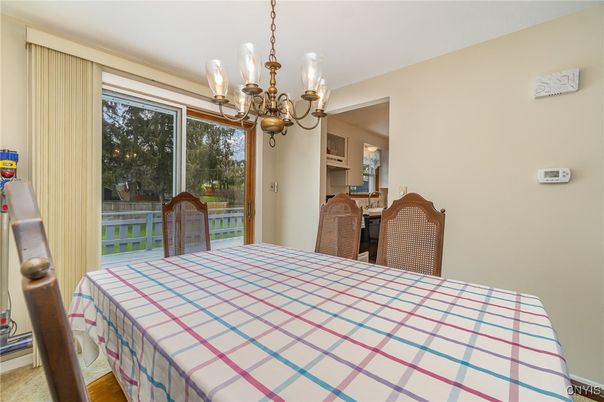 Chandelier, Dining room, Interior