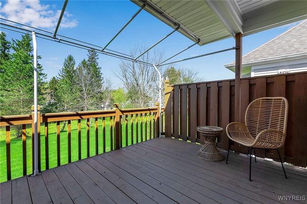 Exterior, Wood Texture Flooring