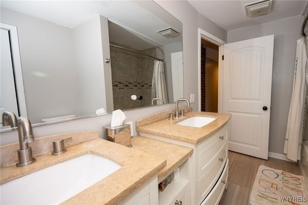 Bathroom, Dual Sink Vanities, Interior, Wood Texture Flooring