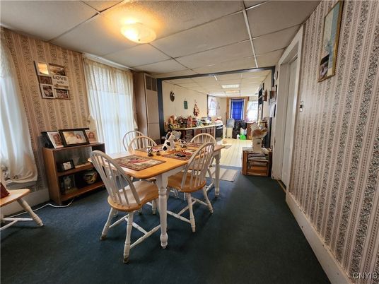 Dining room, Interior