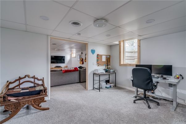 Home Office, Interior