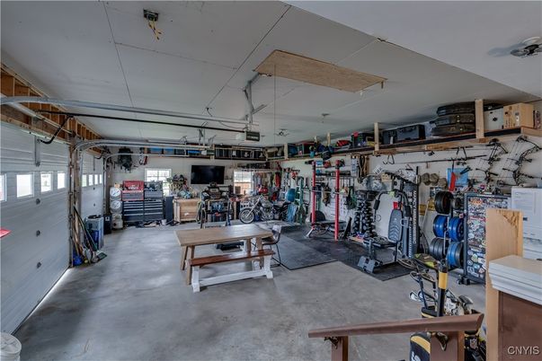 Fitness Equipment, Garage, Interior