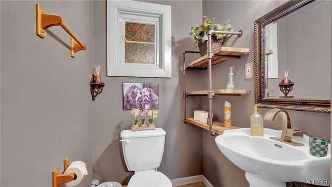 Bathroom, Interior