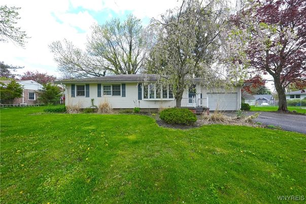 Attached, Backyard, Exterior, Facade, Cape Cod