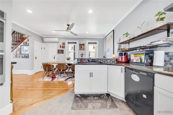 Dining room, Interior, Kitchen, Recessed Lighting, Wood Texture Flooring