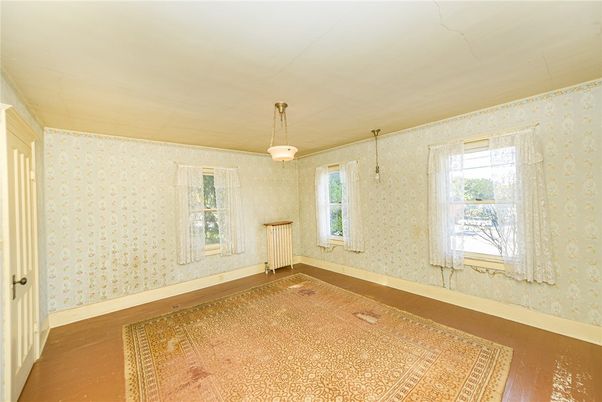 Empty room, Interior, Pendant Lights, Wood Texture Flooring