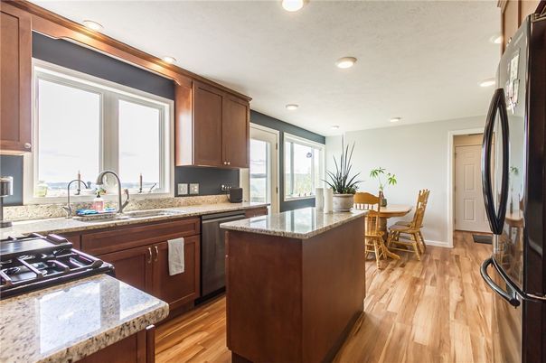 Dining room, Interior, Kitchen, Recessed Lighting, Wood Texture Flooring