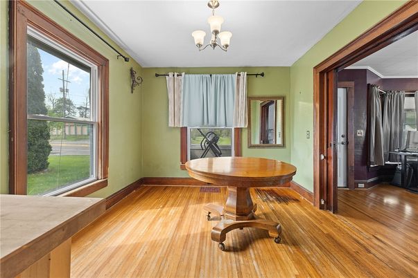 Chandelier, Interior, Wood Texture Flooring