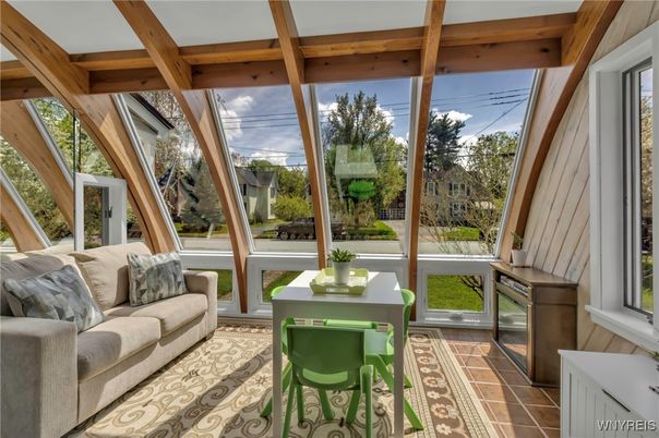 Interior, Sun Room, Wooden Beams