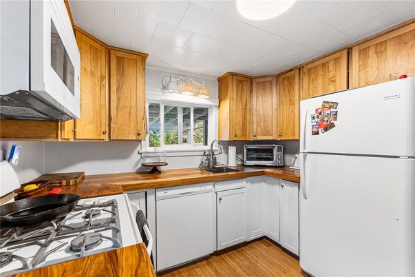 Interior, Kitchen, Wood Texture Flooring