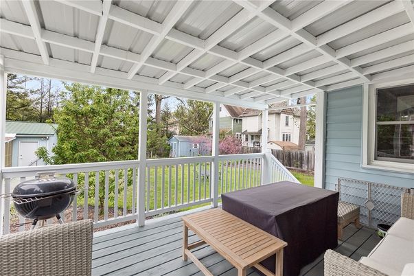 Exterior, Sun Room