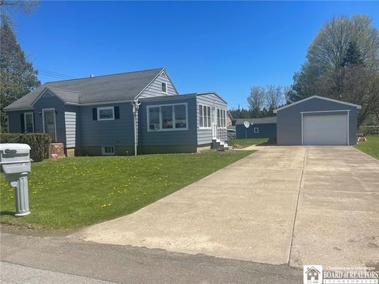 Detached Garage, Exterior, Facade, Cape Cod