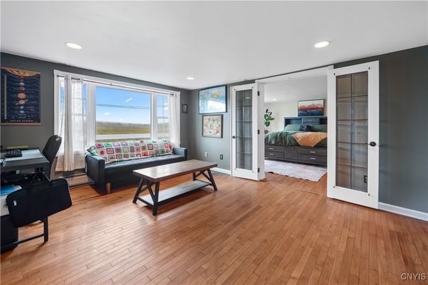 Interior, Living room, Recessed Lighting, Wood Texture Flooring