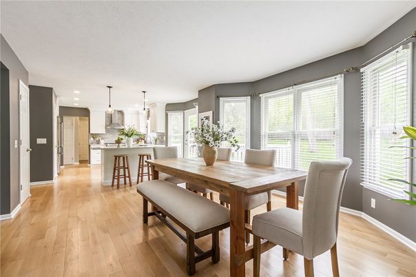 Dining room, Interior, Kitchen, Pendant Lights, Recessed Lighting, Wood Texture Flooring
