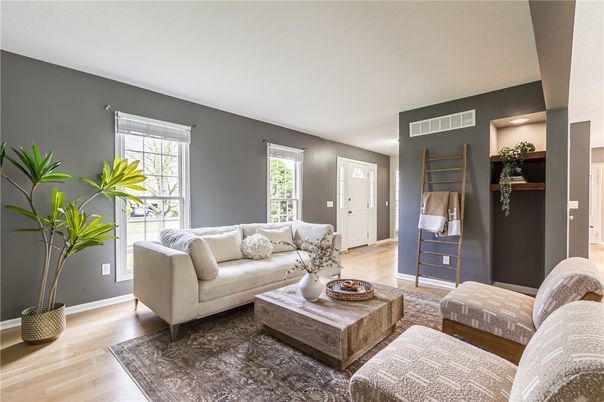 Interior, Living room, Recessed Lighting, Wood Texture Flooring