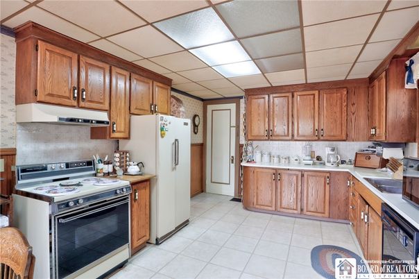 Interior, Kitchen